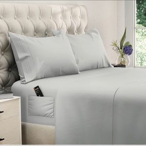 Full size light grey sheet set. NWT